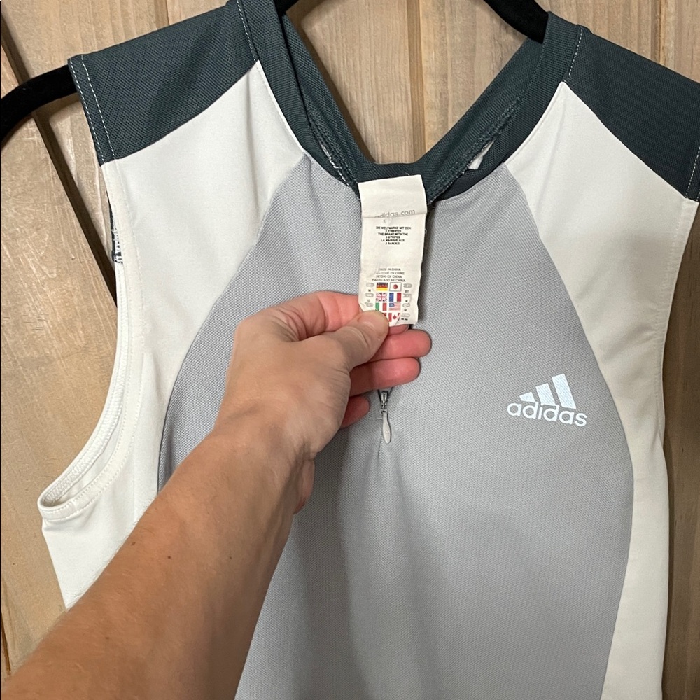 Adidas Tennis/Golf Two-Tone Sleeveless Zipper Top
